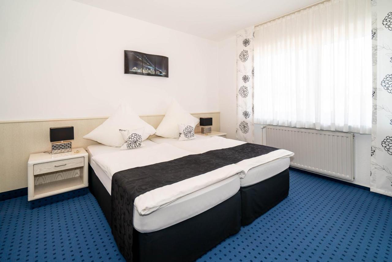 Hotel Papenbreer Verl Esterno foto